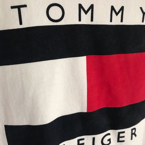 Tommy Hilfiger Classic Crew Neck SOLD - Picture 4 of 7